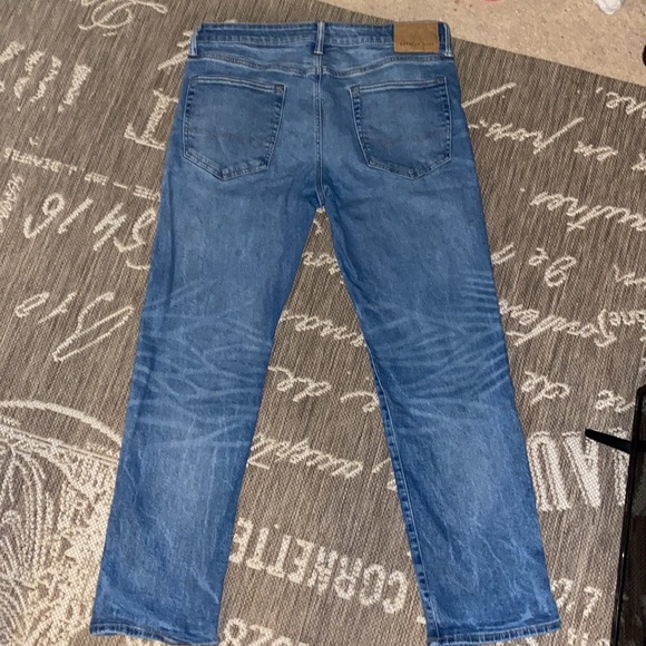 34 x 30 American Eagle Original Straight Jeans - Picture 4 of 11